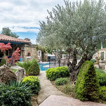 Villa Villa Izola *