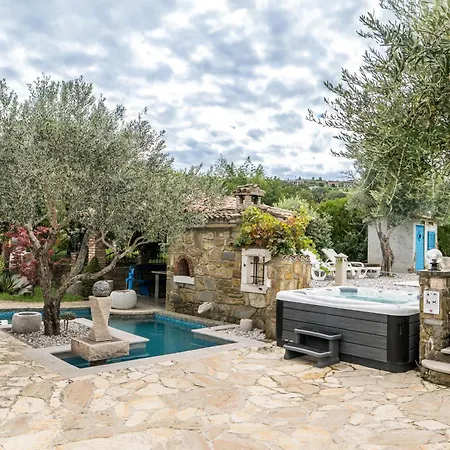 Villa Villa Izola *