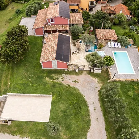 Villa Izola *