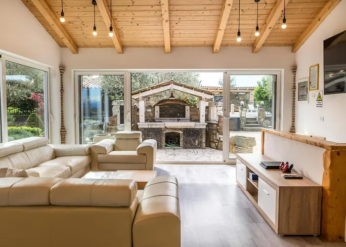 Villa Izola * イゾラ