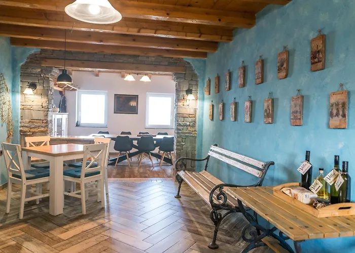 Villa Izola イゾラ