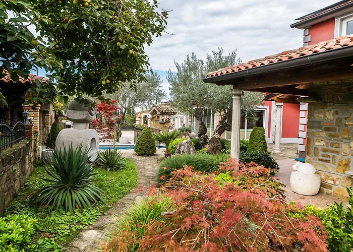 Villa Izola * イゾラ